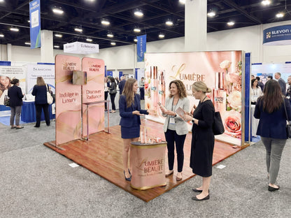Brand Illuminate Booth – 10x10 Booth with SEG Light Box Display for demo and interactions 