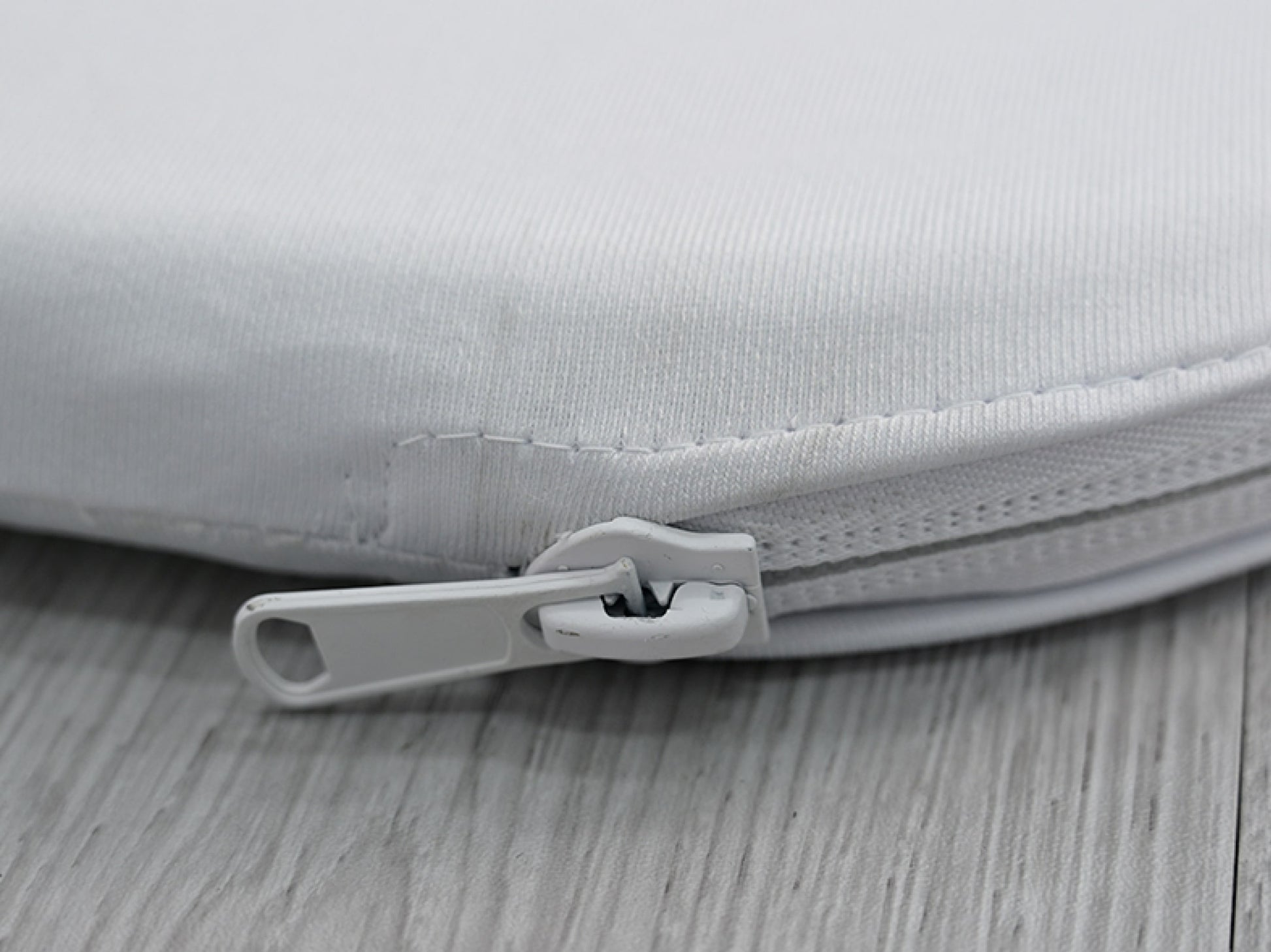 Snake Fabric Display Stands Zipper